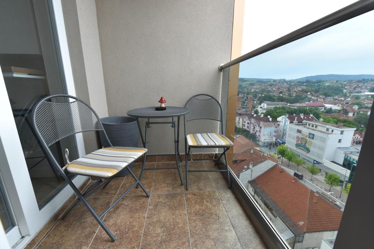 Sky Lux Apartman Gornji Milanovac Exterior foto